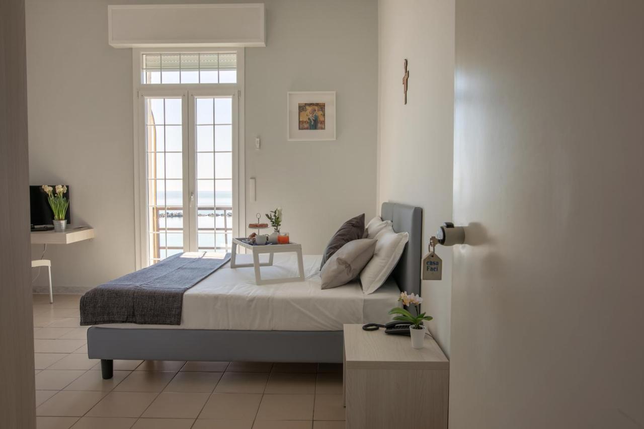 מלון מרינה די מסה Casa F.A.C.I מראה חיצוני תמונה
